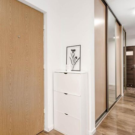 Chill Apartments Fieldorfa Варшава Екстериор снимка